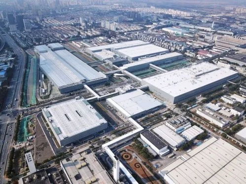 新能源汽車晚報(bào) 特斯拉遭美機(jī)構(gòu)調(diào)查幽靈剎車，五菱宏光S衍生車瞄準(zhǔn)物流市場